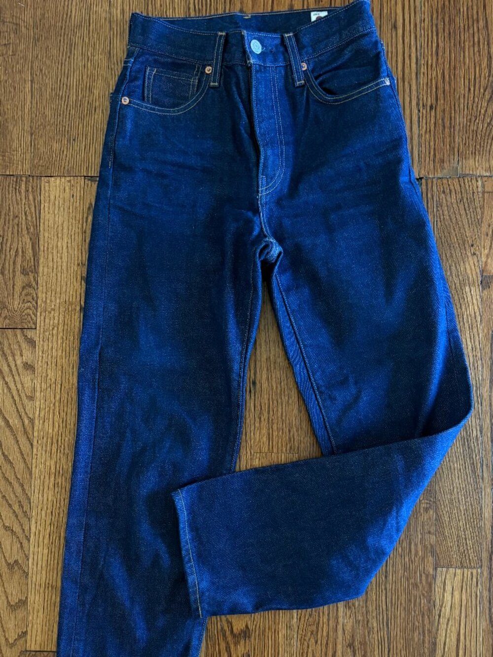Levi's Women's Navy and Blue Jeans - Picture 2 of 8